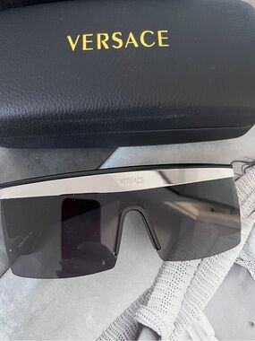Versace Silver-Trim Black Shield Sunglasses